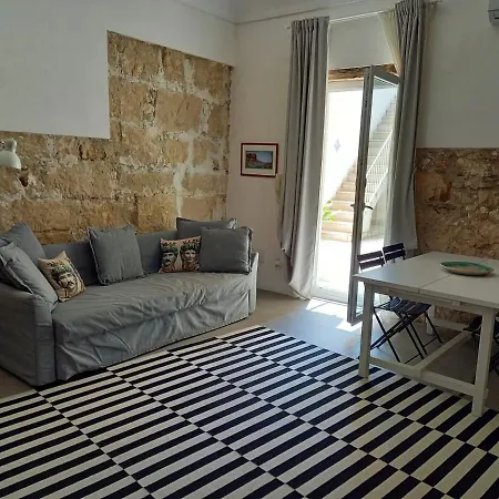 Casa Lunya Syrakus